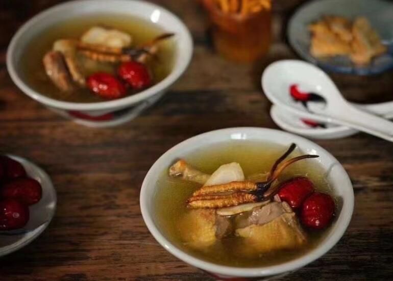 <a href=http://www.gmsign.com.cn/chifa/ target=_blank class=infotextkey>冬蟲(chóng)夏草的吃法</a>