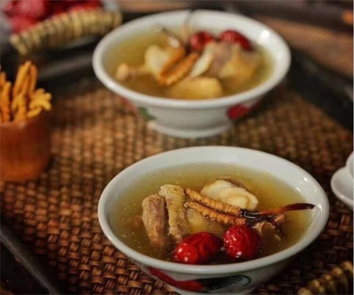 冬蟲夏草和香梨搭配的吃法 還可以和哪些水果一起吃？