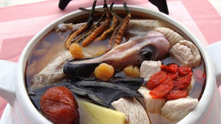 冬蟲夏草配什么煲湯好？營養美味的搭配指南