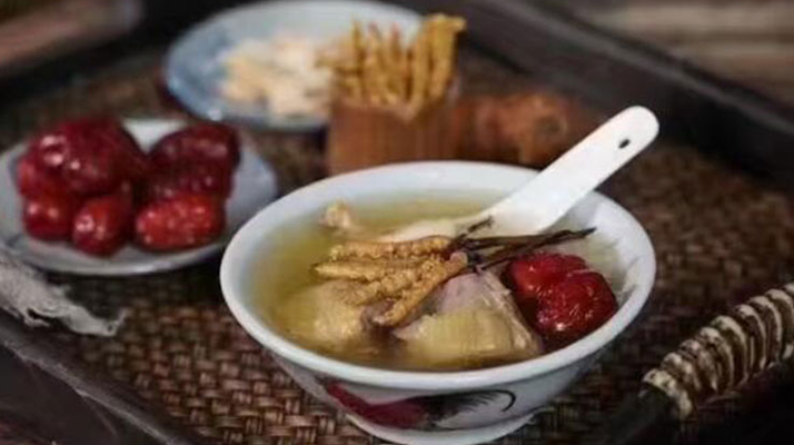 冬蟲夏草補腎:傳統認知與科學視角的解讀